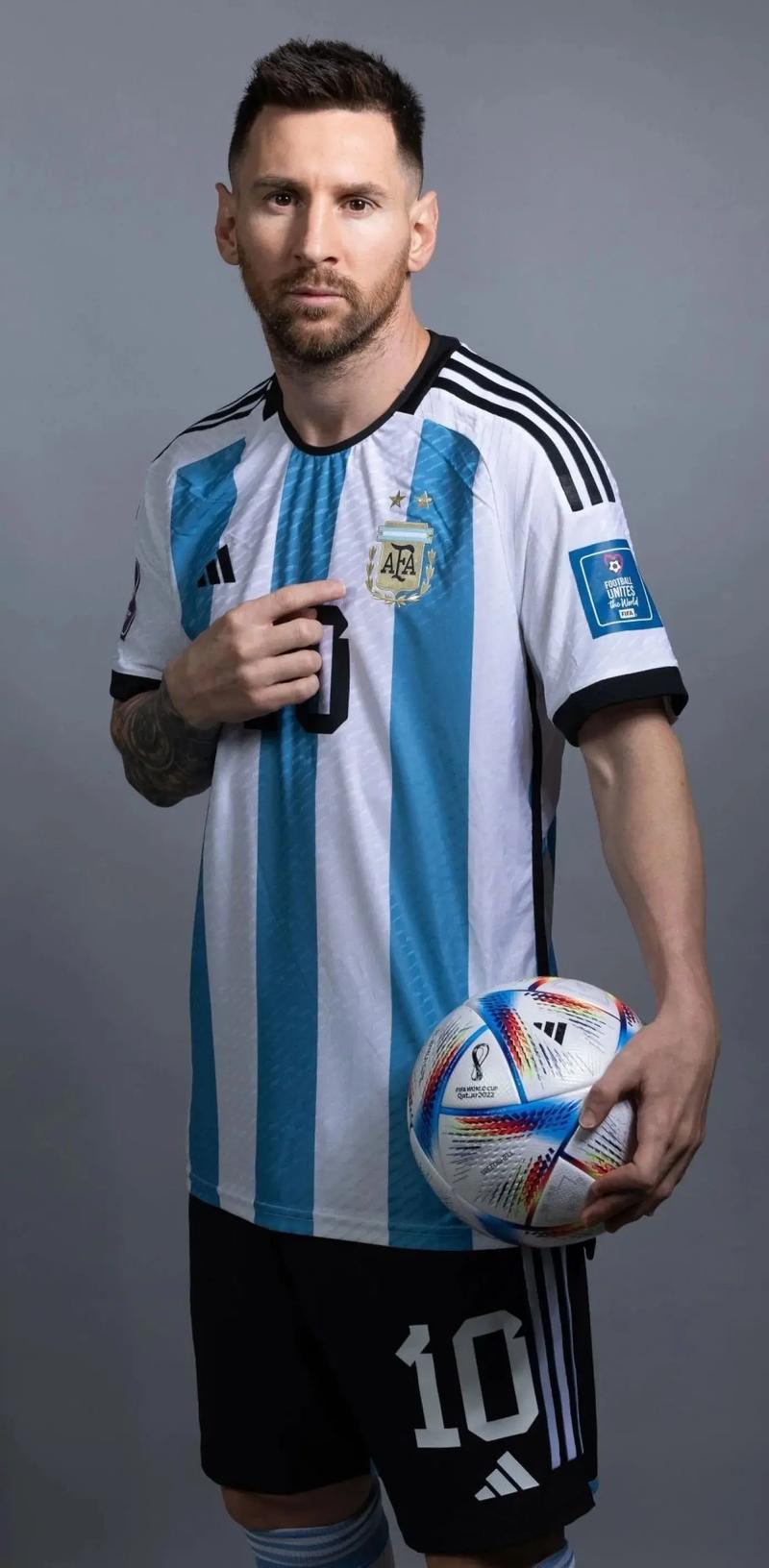 篮球篮网球队内部训练赛完成